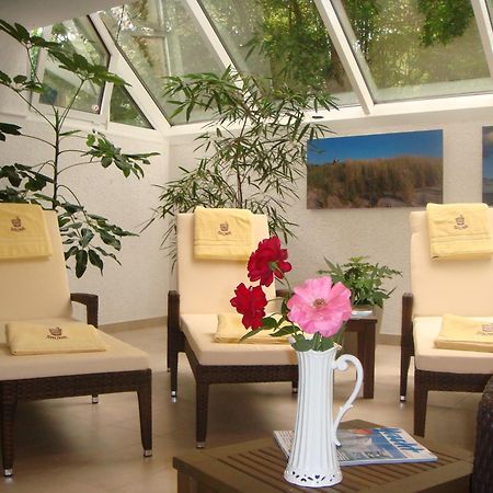 Hotel Blinkfueer 디르하겐 외부 사진