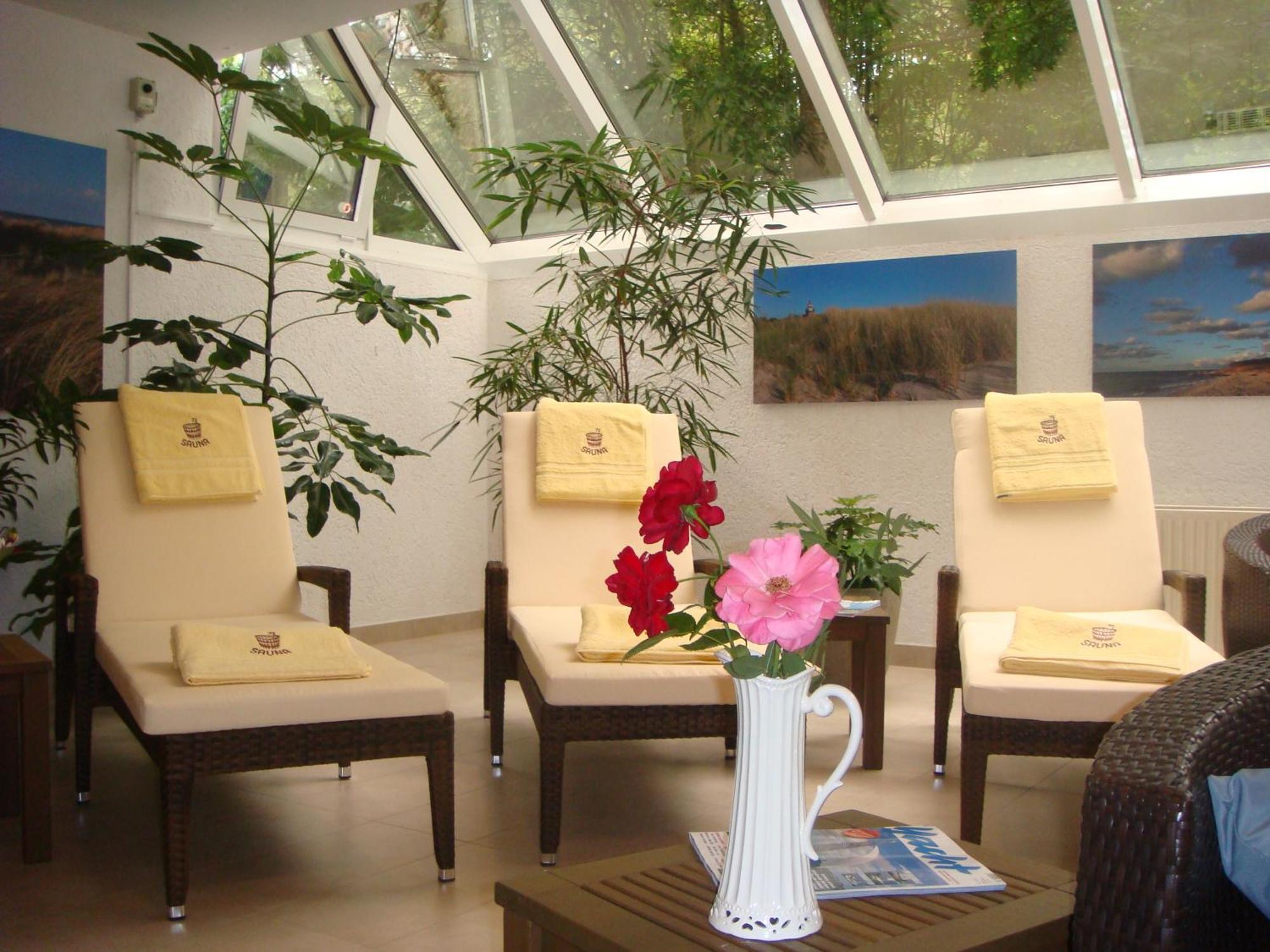Hotel Blinkfueer 디르하겐 외부 사진