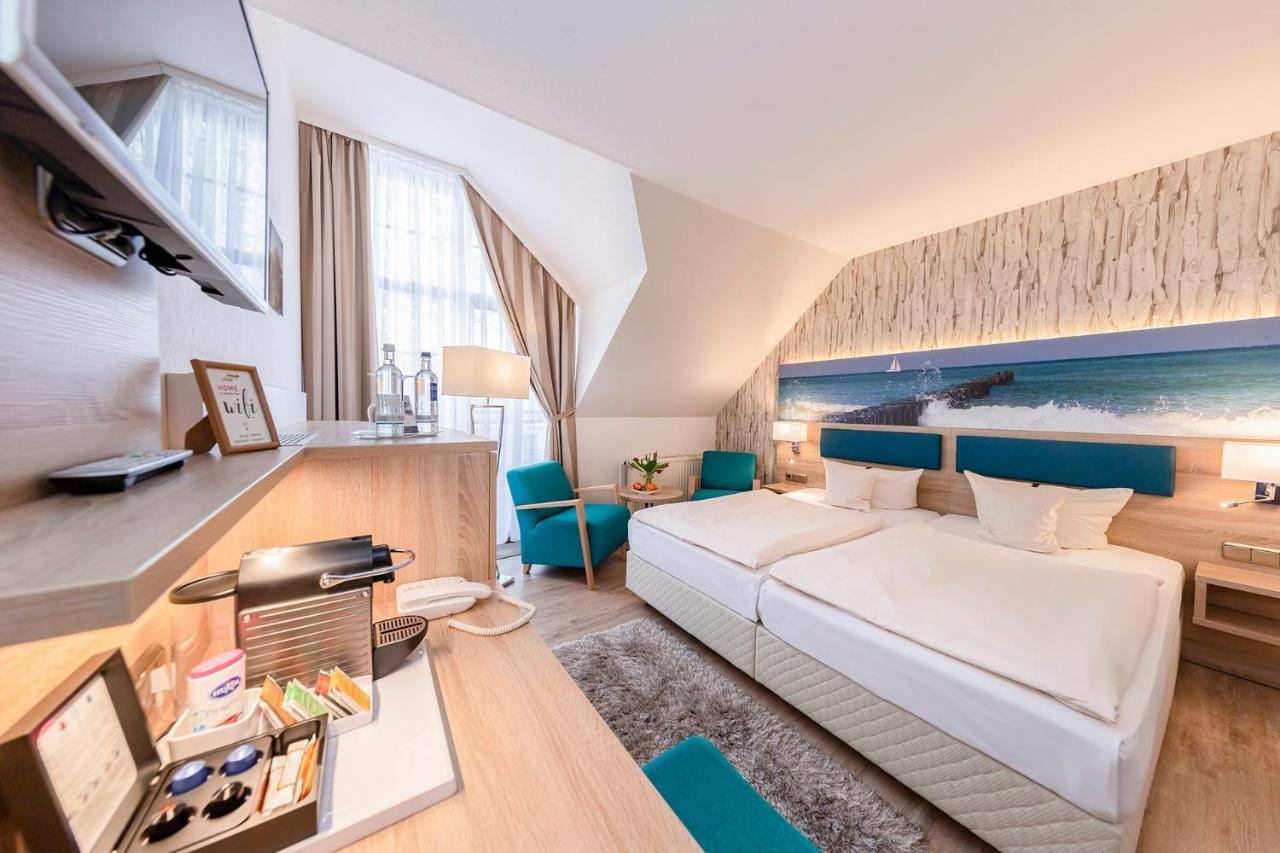 Hotel Blinkfueer 디르하겐 외부 사진